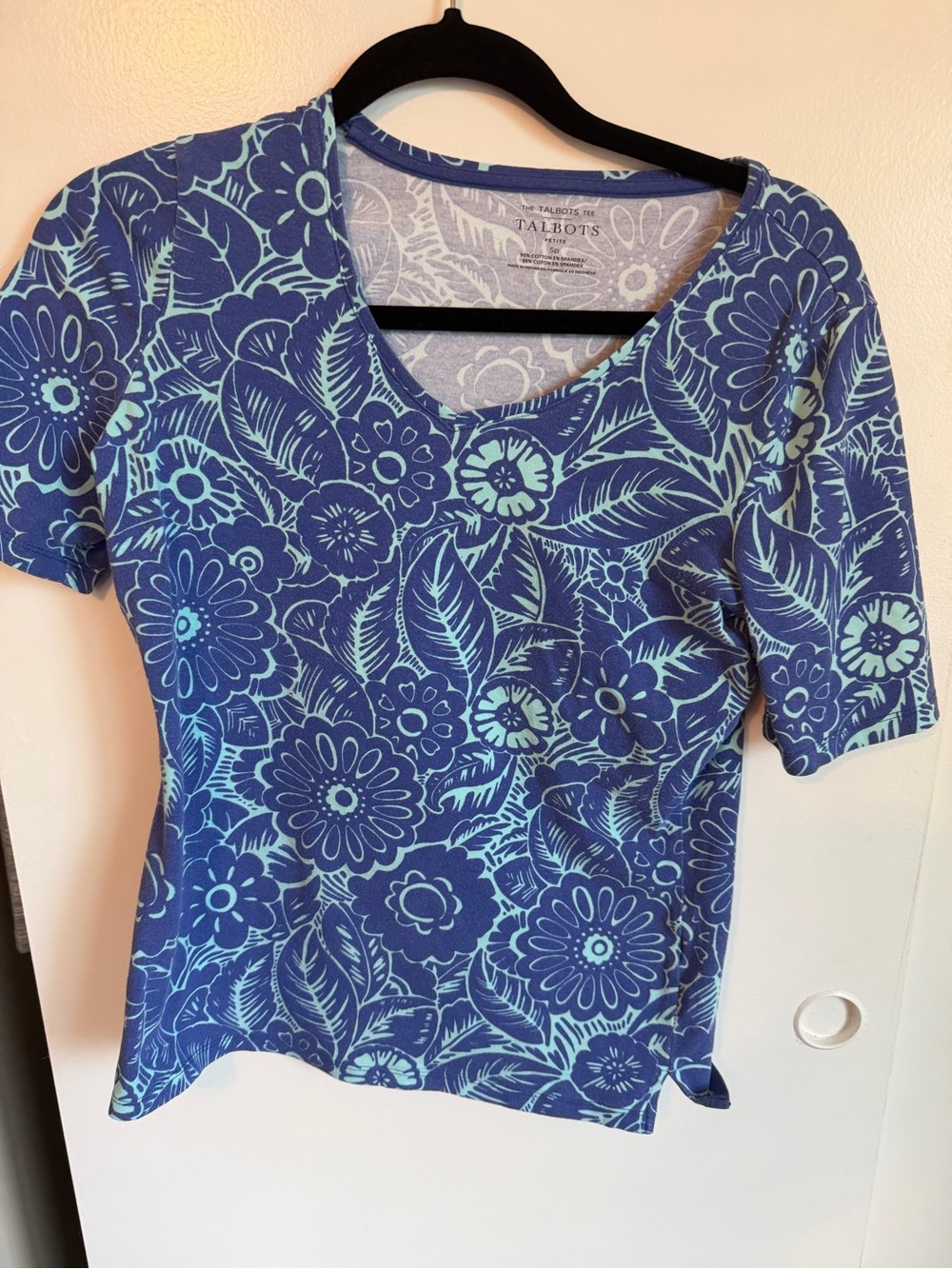 Talbots Purple and Light Blue Floral Scoop Neck Tee
